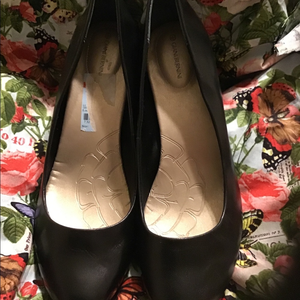 Black Heels Sz11m
